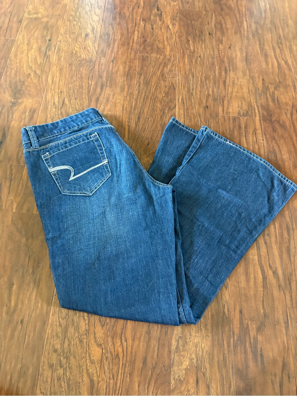 American Eagle Real Flare Women’s Jeans Size 12